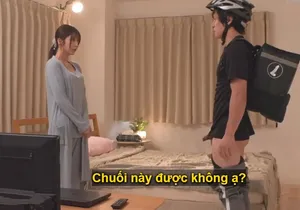 Anh trai may mắn được em gymer dí mông vào “cậu nhỏ” trên tàu điện