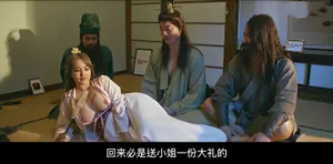 Melody marks cực dễ thương khi làm người mẫu đồ lót sexy